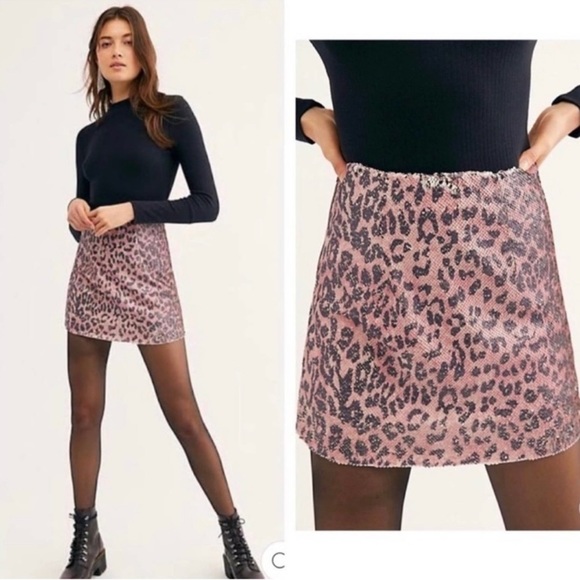 Free people Mini skirt. Sequin. Size 4 - Picture 1 of 9